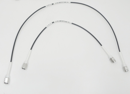 كابلات الاتصال الذكورية من SMA/2.92mm إلى Mini SMA/MSSM عالية التردد حتى 40 GHz كابل التزاوج CXN3506