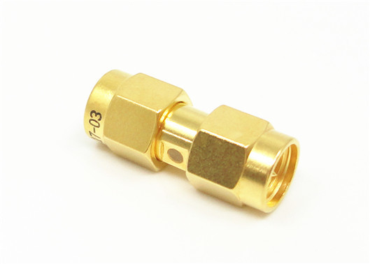 50Ω النحاس المصفوفة بالذهب SMA RF Adapter Beryllium الاتصالات البرونزية